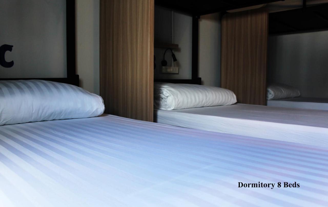 Phuket Marine Poshtel - Sha Plus Чалонг Экстерьер фото