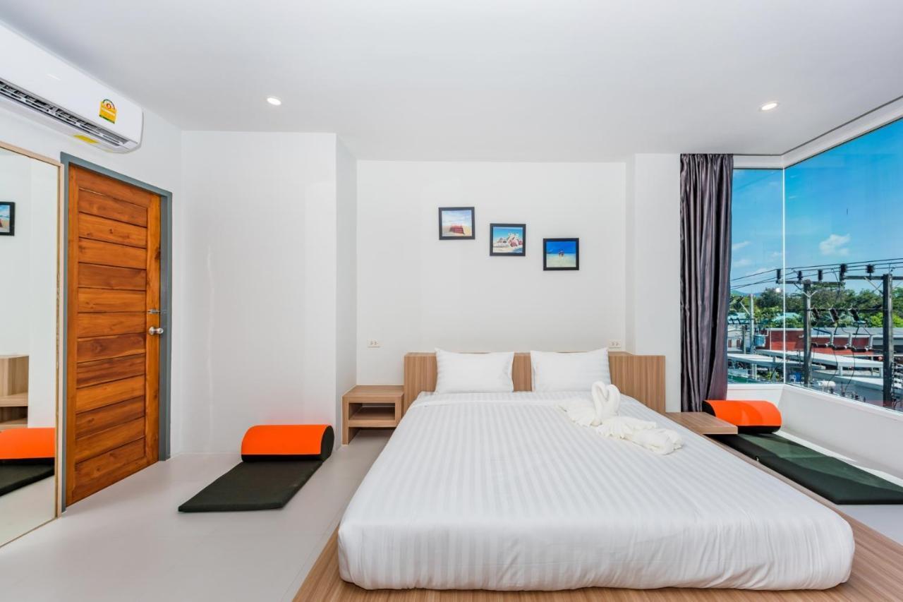 Phuket Marine Poshtel - Sha Plus Чалонг Экстерьер фото